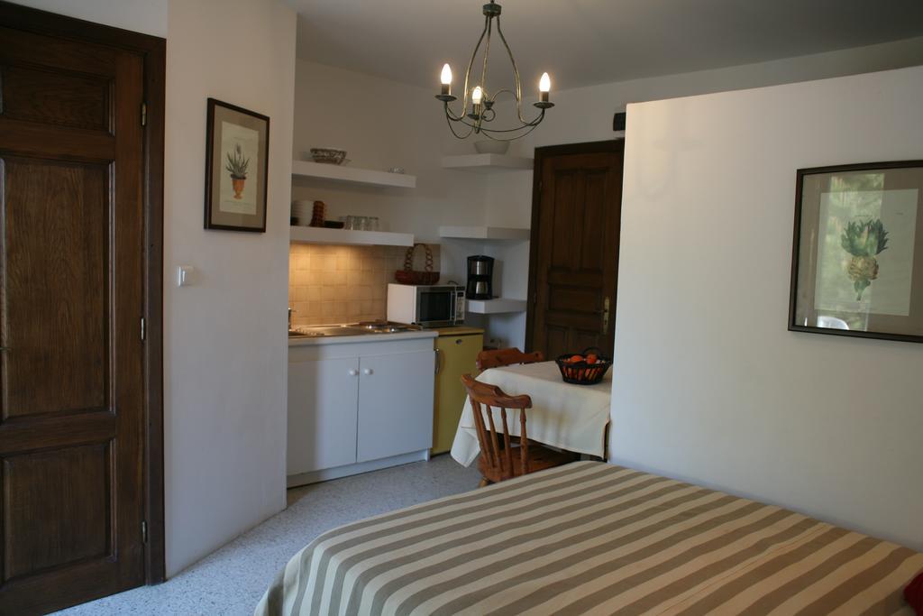 Residence Les Mandariniers Hyères Kamer foto