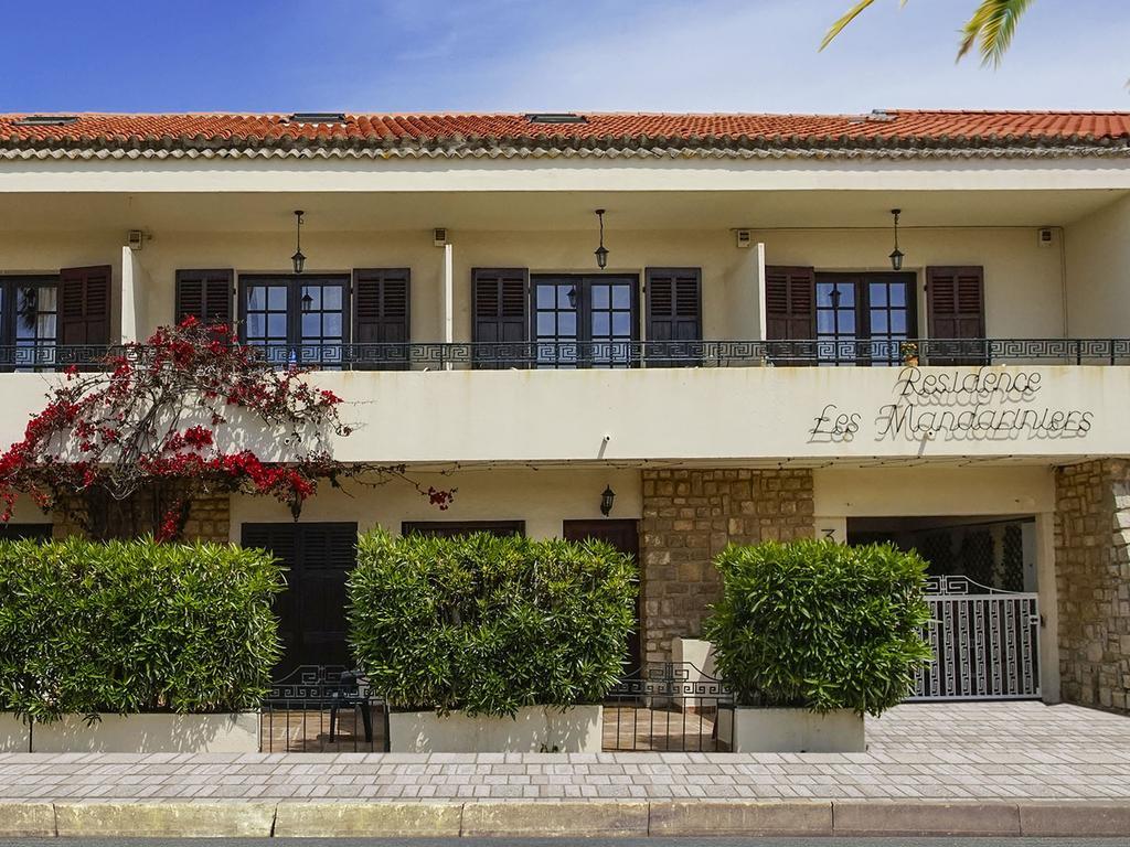 Residence Les Mandariniers Hyères Buitenkant foto